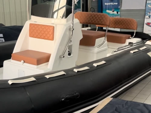 Wynajem Łódż półsztywna Tiger z patentem 