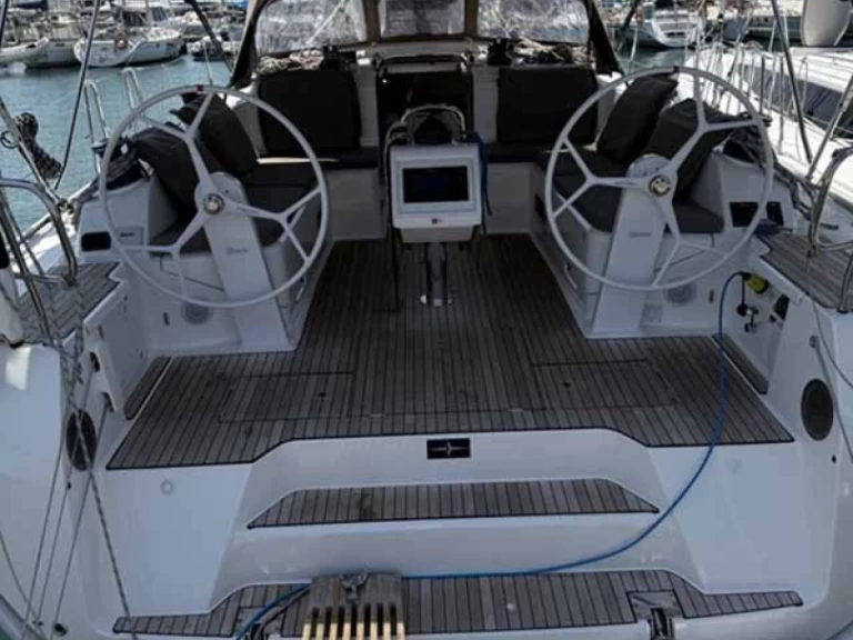 Wynajem łodzi Palma de Mallorca tanio Cruiser 46 Style