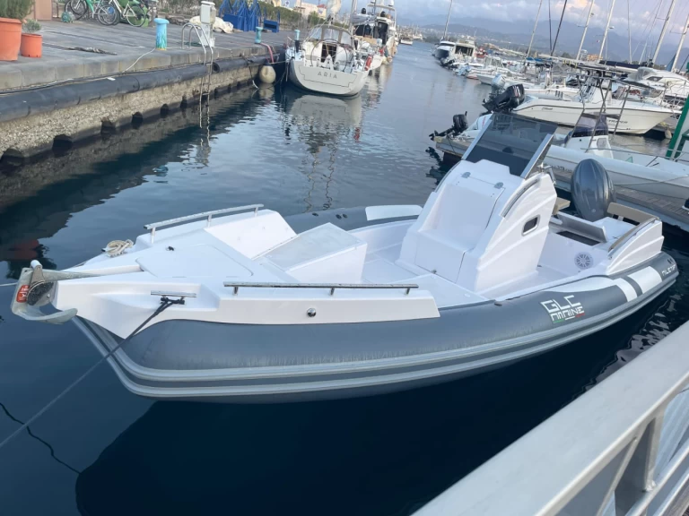 Wynajem Łódż półsztywna w Milazzo - MILE 0.7F