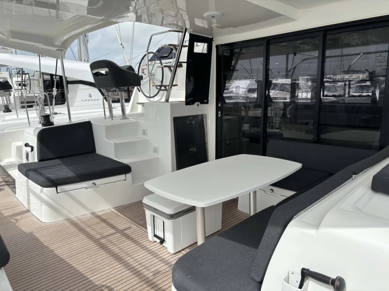 Wynajmij Lagoon Lagoon 42 w Playa Sardinera