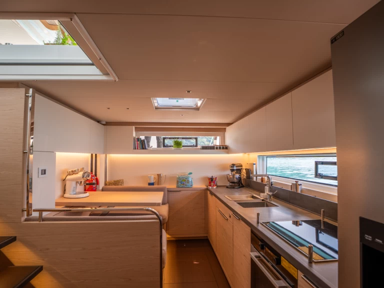 Wynajem łodzi Lagoon Lagoon Sixty 5 w Salerno na SamBoat 