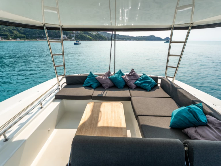 Wynajem Katamaran w Olbia - Lagoon Lagoon 51