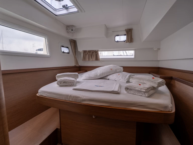 Katamaran do wynajmu w Salerno w najlepszej cenie