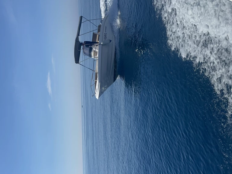 Wynajem Motorówka w Giardini-Naxos - tancredi Blue Max 23