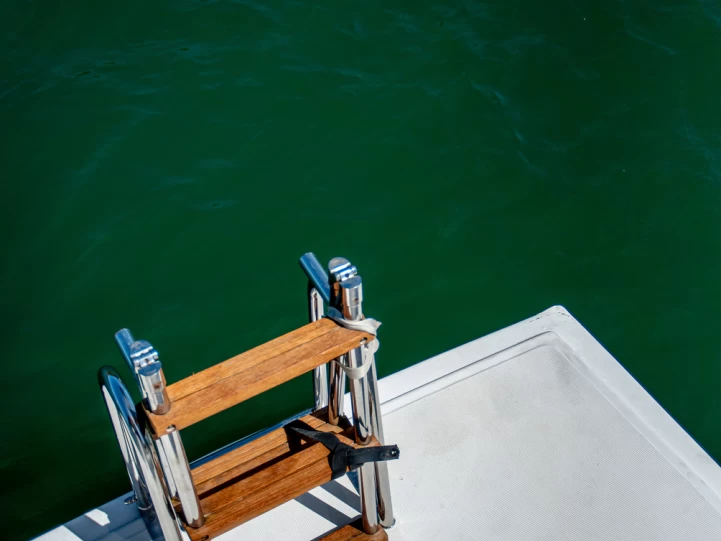 Wynajem Katamaran Bali z patentem 