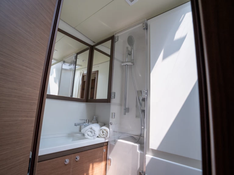 Katamaran do wynajmu w Capo d'Orlando w najlepszej cenie