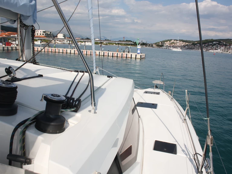 Wynajem Katamaran w Donji Seget - Fountaine Pajot Astrea 42