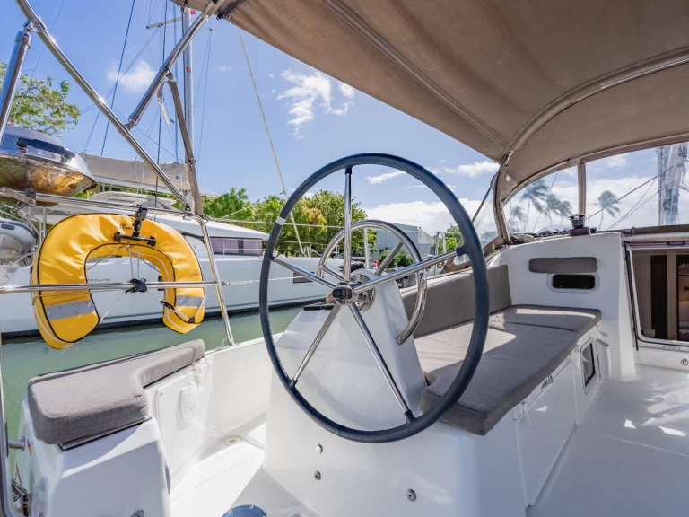 Wynajem łodzi Road Town tanio Sun Odyssey 380