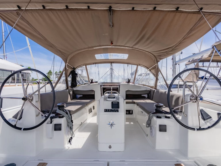 Wynajmij Żaglowiec z lub bez skippera Jeanneau w Road Town