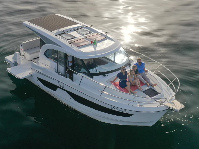 Wynajem łodzi Neapol tanio Antares 11