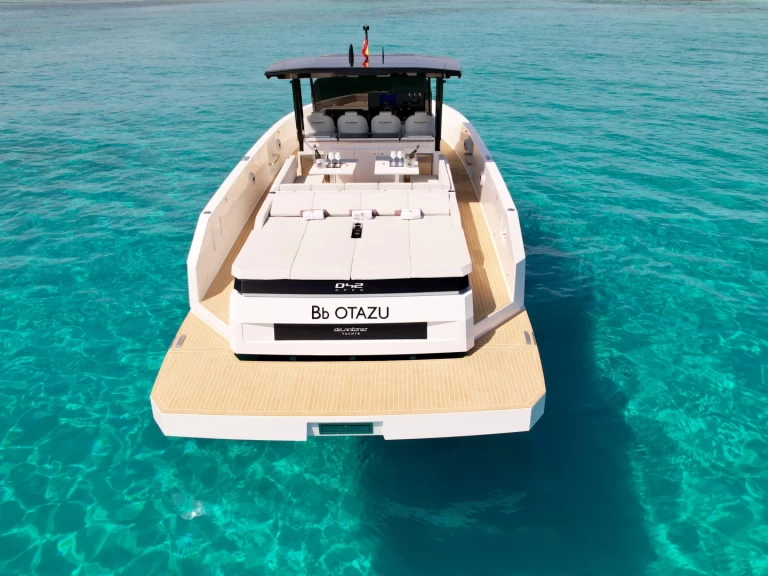 Wynajmij Cranchi Antonio d42 w Ibiza Town