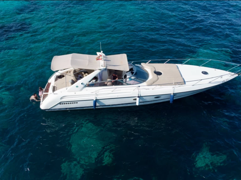 Wynajmij Sunseeker Tomahawk 41 w Marina De Cala D'Or
