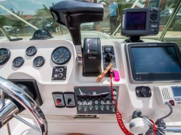 Wynajem Motorówka Zar z patentem 