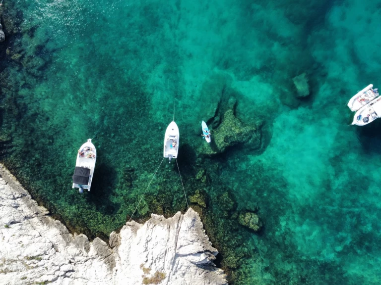 Wynajem Motorówka w Marsylia - B2 Marine Cap Ferret 550