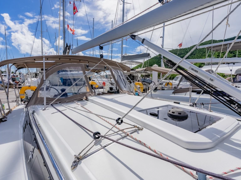 Wynajmij Jeanneau Sun Odyssey 349 w Road Town