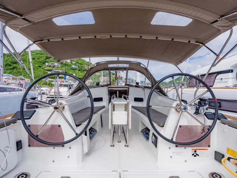 Wynajem łodzi Road Town tanio Sun Odyssey 349
