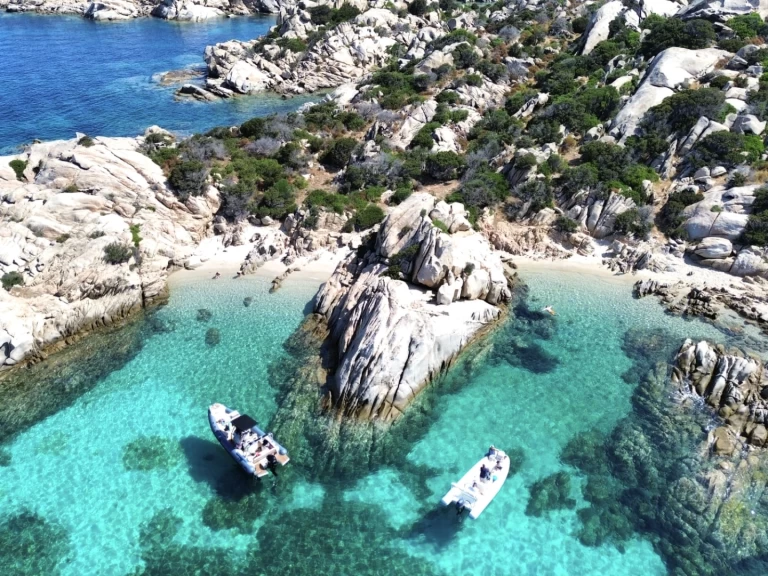 Nuova Jolly prince 24 exclusive między profesjonalistami a osobami prywatnymi w Palau