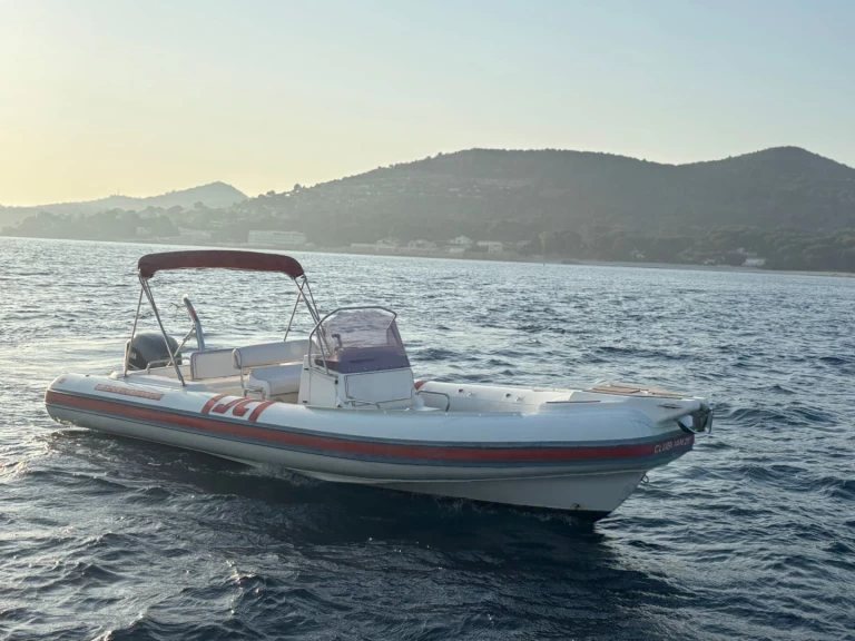 Wynajem łodzi Saint-Raphael tanio Club man 26