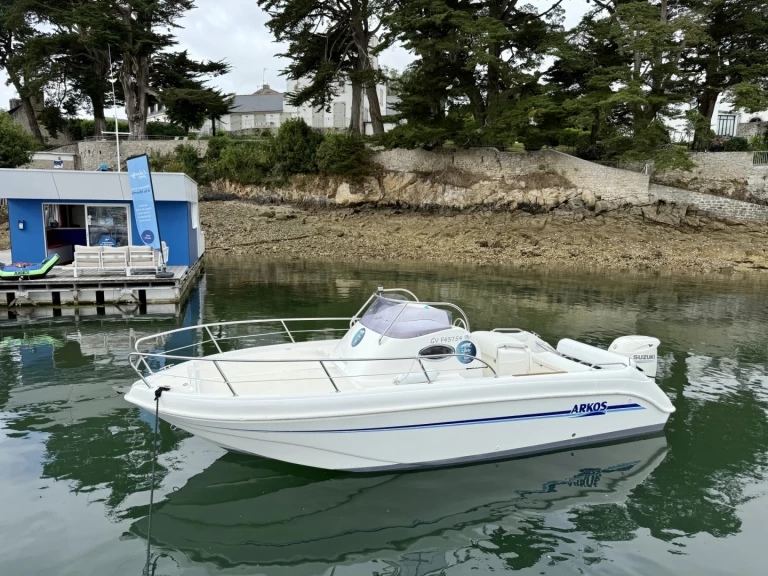 Wynajem w Port de Sainte-Marine- Arkos 607 WA na SamBoat