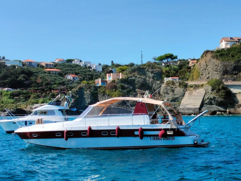 Wynajem łodzi Ferretti Open 43 w Savona na SamBoat 