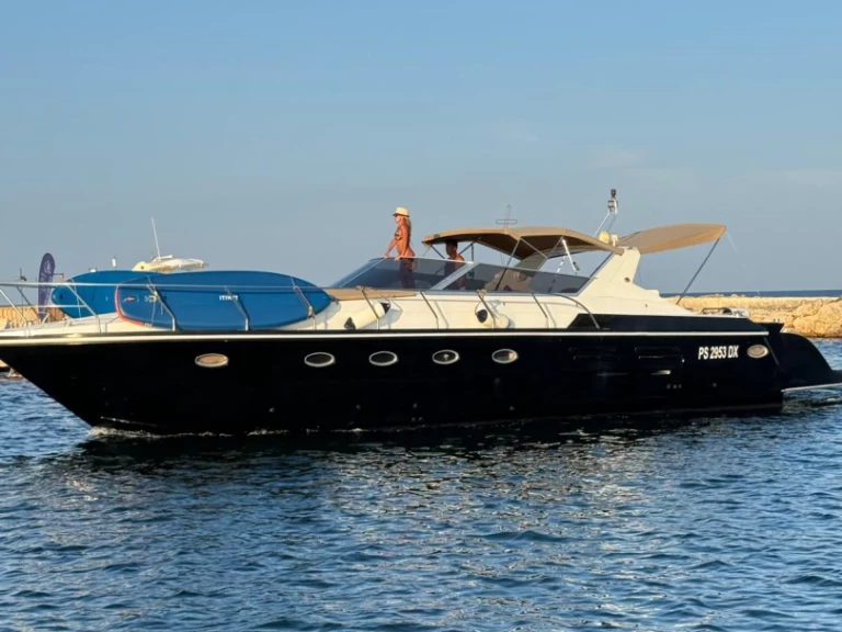 Wynajem Motorówka Giorgi z patentem 