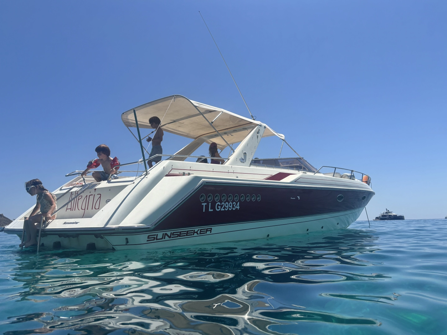 Wynajem łodzi Saint-Tropez tanio Thunderhawk 43