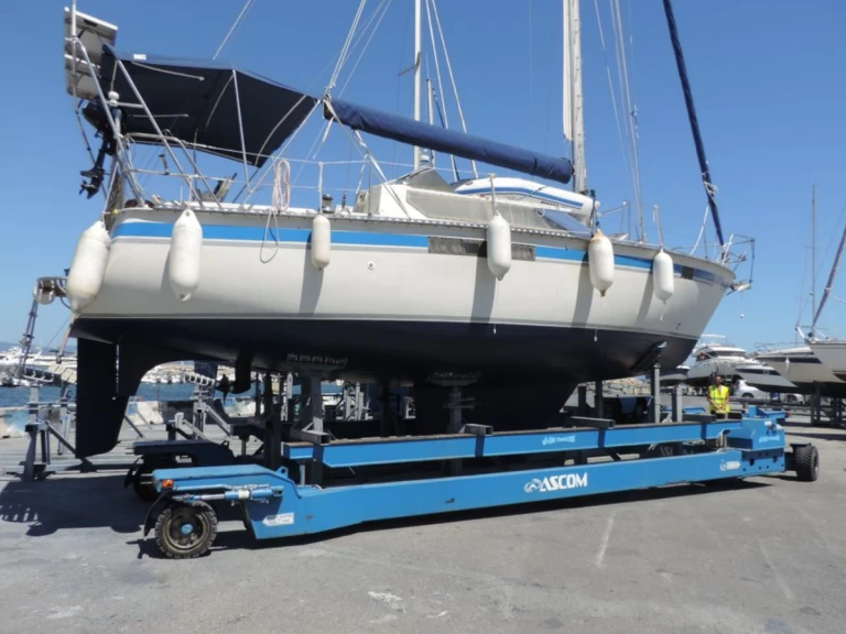 Wynajem Żaglowiec Jouet z patentem 