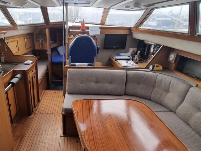 Jouet 1040 MS między profesjonalistami a osobami prywatnymi w Hyeres