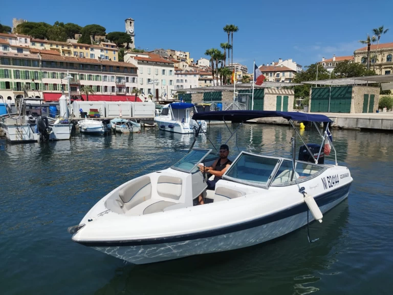 Wynajem łodzi Four Winns Horizon 180 w Vieux Port de Cannes na SamBoat 