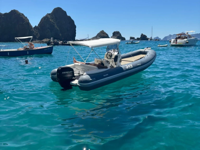 Wynajmij Joy Joy 600 w Ponza