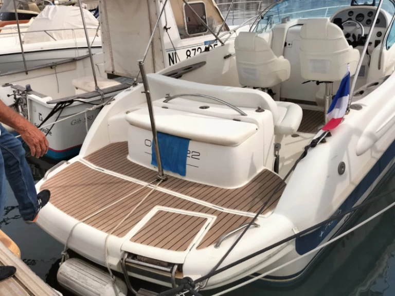 Wynajmij Rio Rio 750 Cabin Cruiser w Cannes