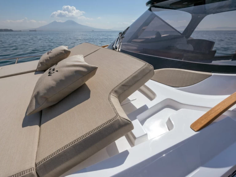 Wynajmij Motorówka z lub bez skippera CANTIERE NAUTICO MIMI' w Sorrento