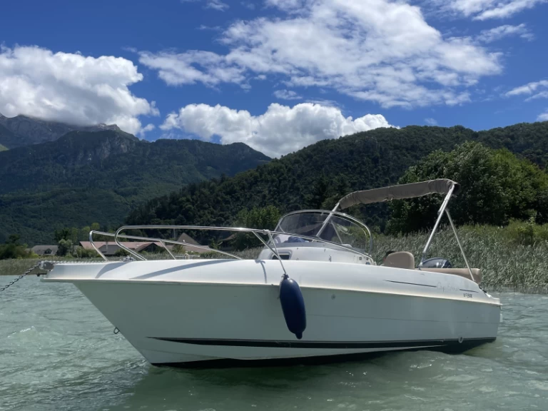 Wynajem Motorówka w Annecy - B2 Marine Cap ferret 572 open