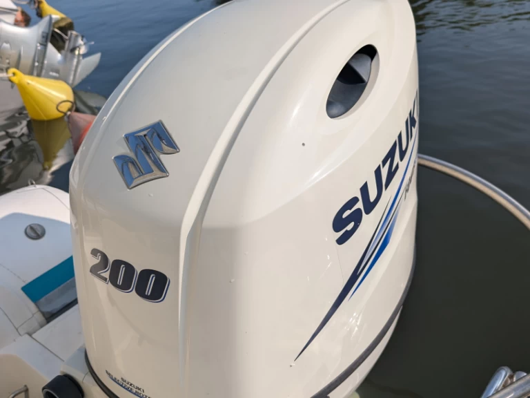 Wynajmij Joker Boat Wide 700 w Hyeres