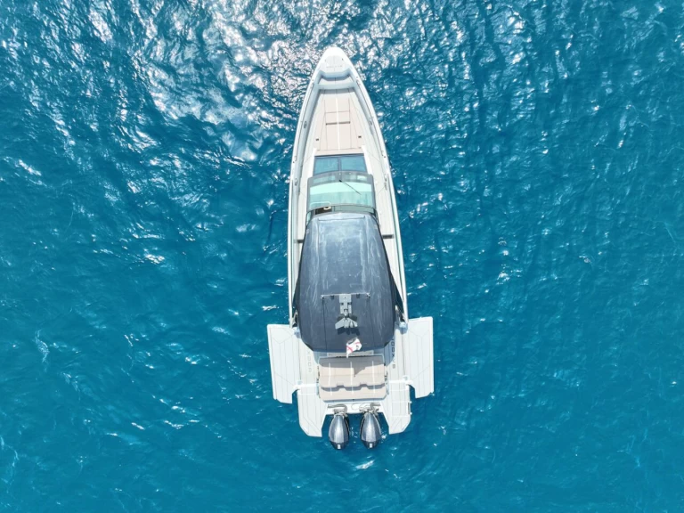 Wynajmij Saxdor Saxdor 320 GTO w Golfo Aranci