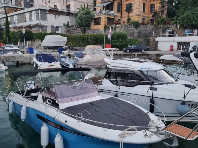 Wynajem Motorówka Atlantic z patentem 