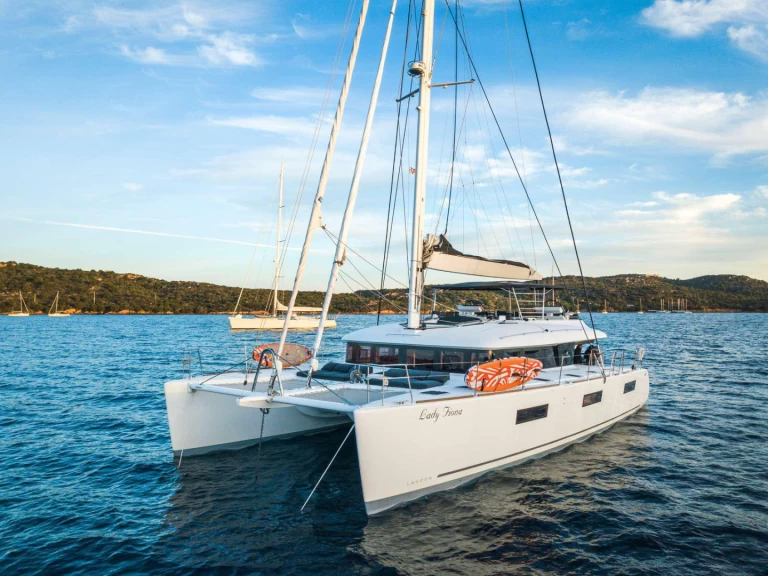 Wynajmij Lagoon Lagoon 620 w Ibiza Town