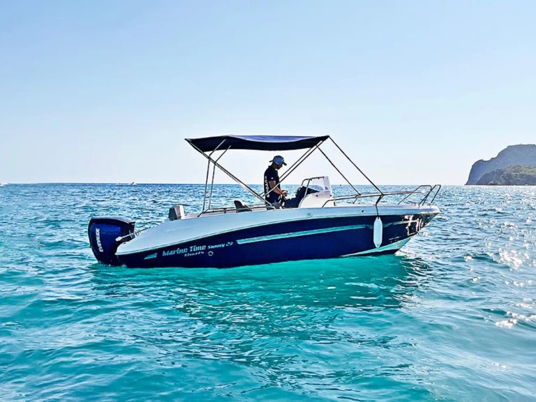 Wynajmij AM Yacht MARINE TIME 625 w La Savina