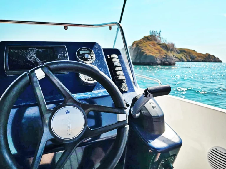 Wynajem łodzi La Savina tanio MARINE TIME 625