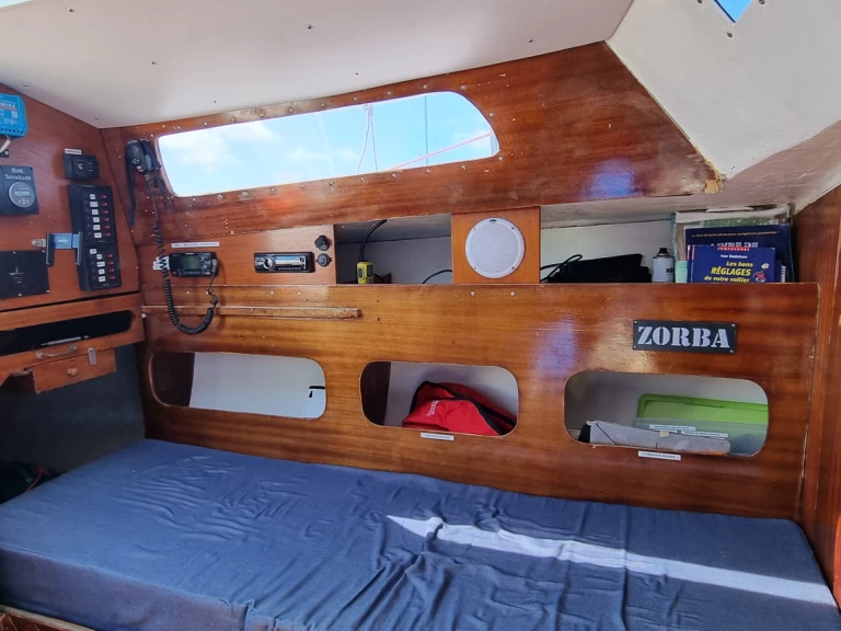 Wynajem Żaglowiec Gibert Marine z patentem 