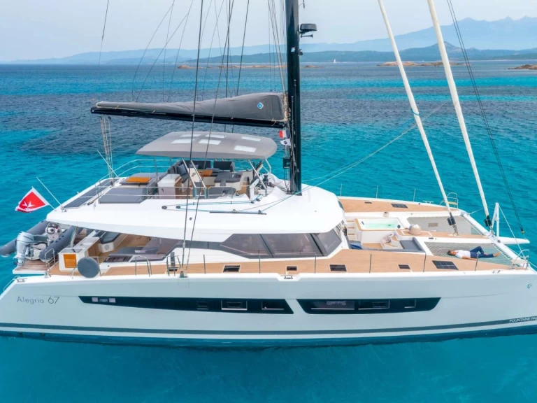 Wynajmij Fountaine Pajot SEMPER FIDELIS w Grenadines