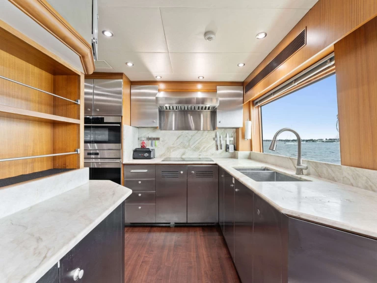 Wynajem Luksusowy jacht Palmer Johnson z patentem 