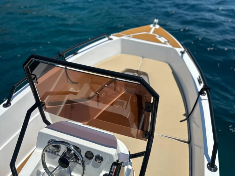 Wynajmij BravaBoats BF 470 w Roses