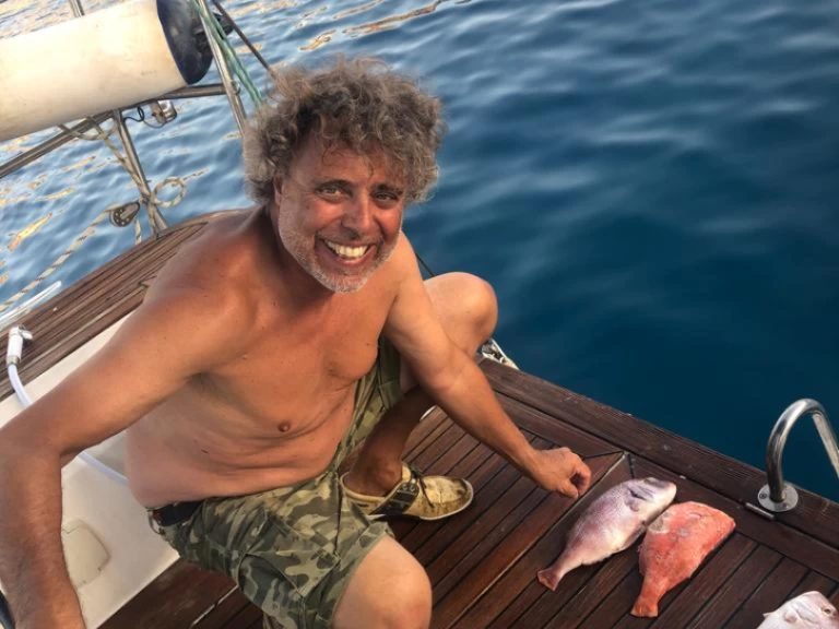 Żaglowiec do wynajmu w Marina Baotić w najlepszej cenie