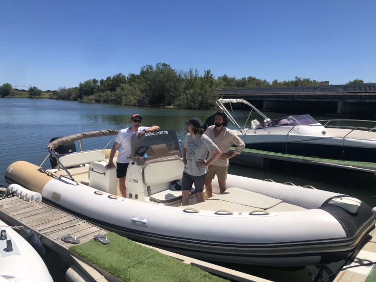 Wynajem Łódż półsztywna w Carnon-Plage - Zodiac Club 750