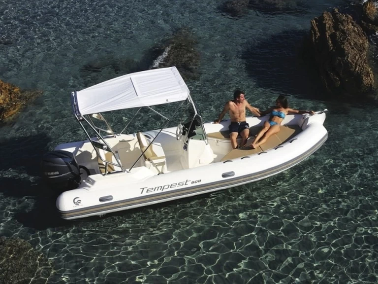 Wynajmij Capelli Tempest 600 w Marine de Sant'Ambrogio