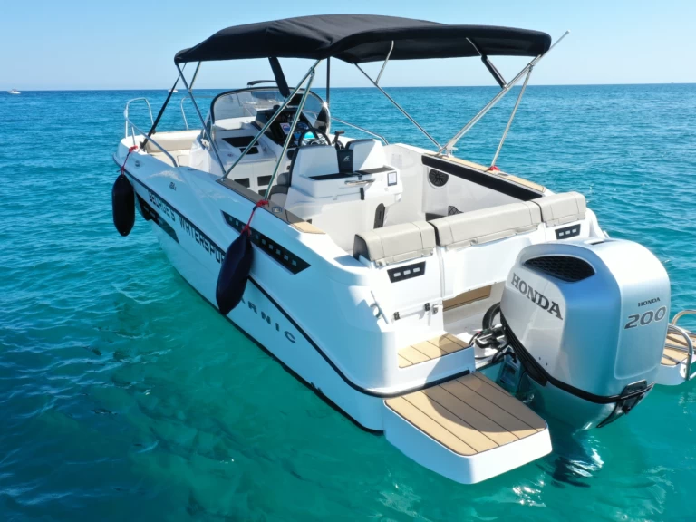 Wynajem Motorówka w Latchi - Karnic SL691