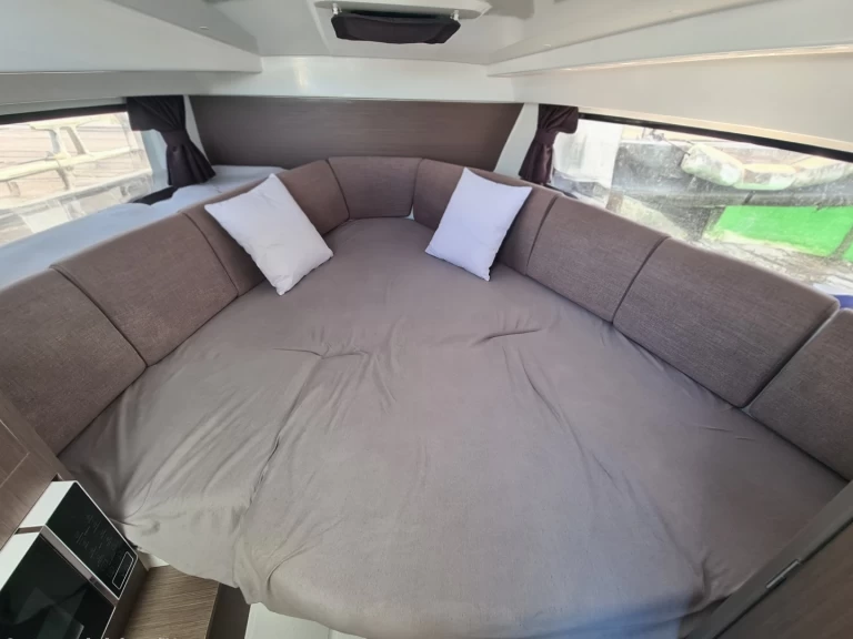 Wynajmij Motorówka z lub bez skippera Bénéteau w Les Sables-d'Olonne