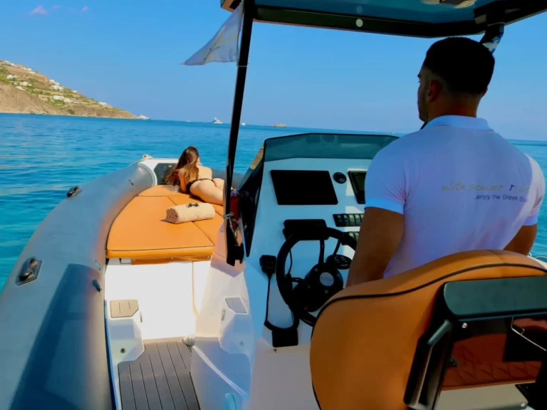 Wynajmij Łódż półsztywna z lub bez skippera Seafighter w Ornós