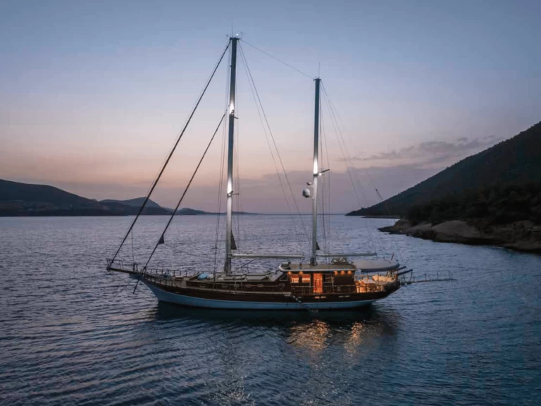Wynajem Luksusowy jacht w Bodrum - Custom HIZIR 1